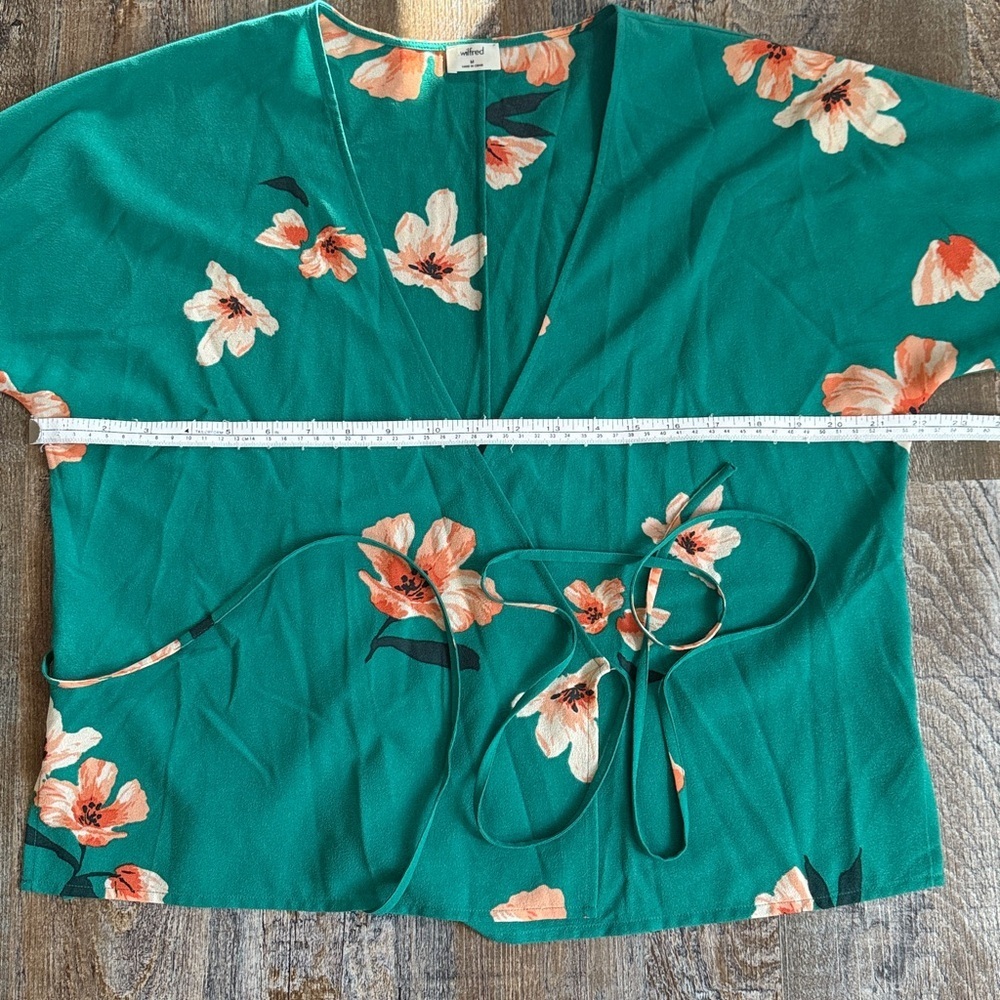 Wilfred | Lilia Green Floral Wrap Blouse - Picture 8 of 9